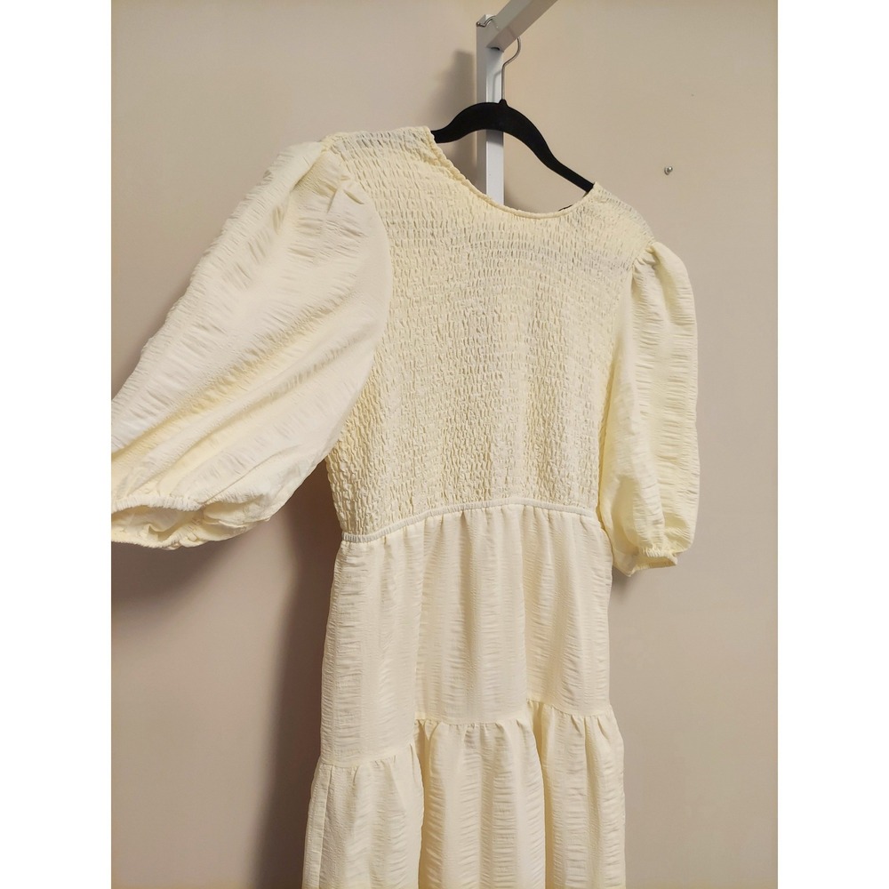 En Saison Cream Smocked Puff Sleeve Tiered Open Back Midi Dress Womens M Cottage